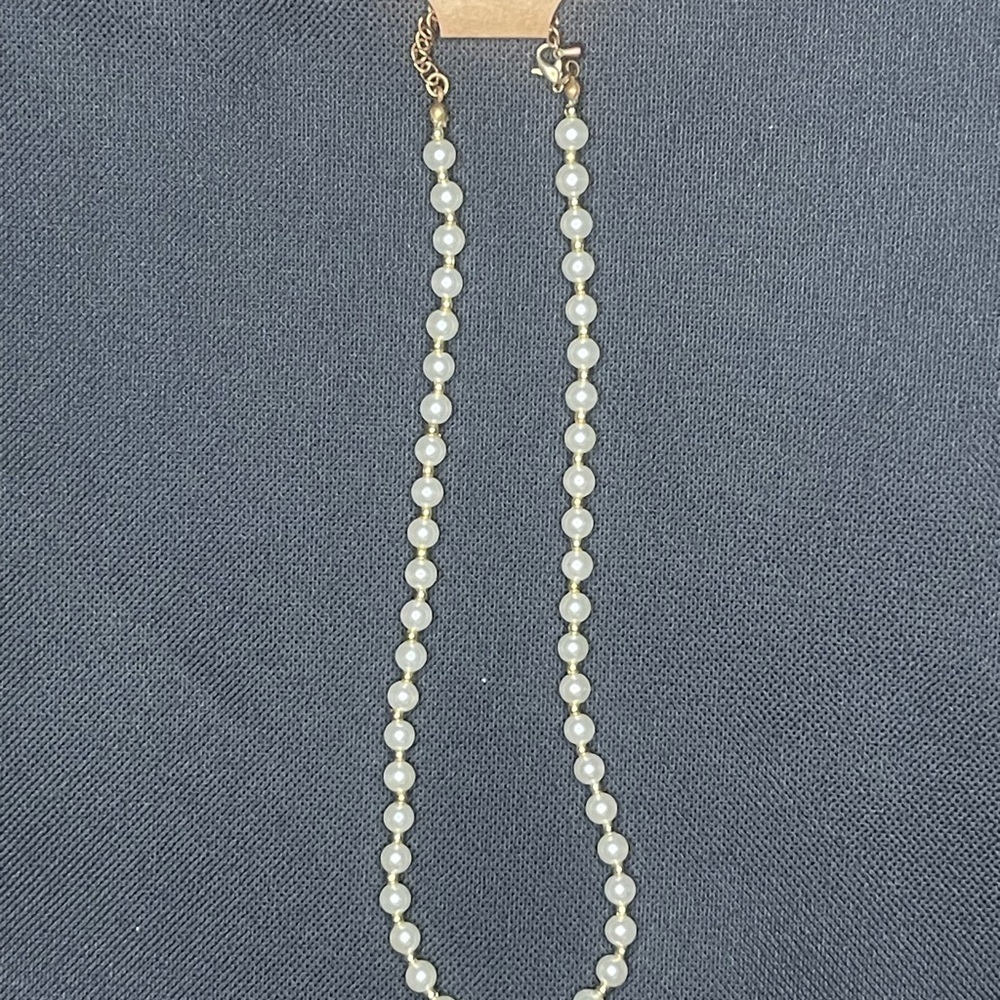 Elegant White Pearl Necklace x3 - Picture 2 of 3